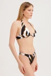 PATTERNED ACCESSORY DETAILED BIKINI