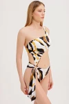 PATTERNED ONE-SHOULDER SWIMSUIT